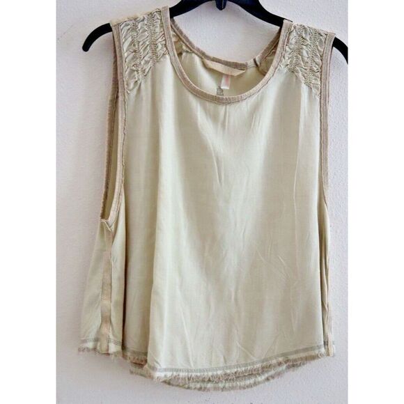 FP Movement OB1536584 Women's Sz M Beige Sleeveless Frayed Hem Tank Top Blouse - Picture 1 of 6